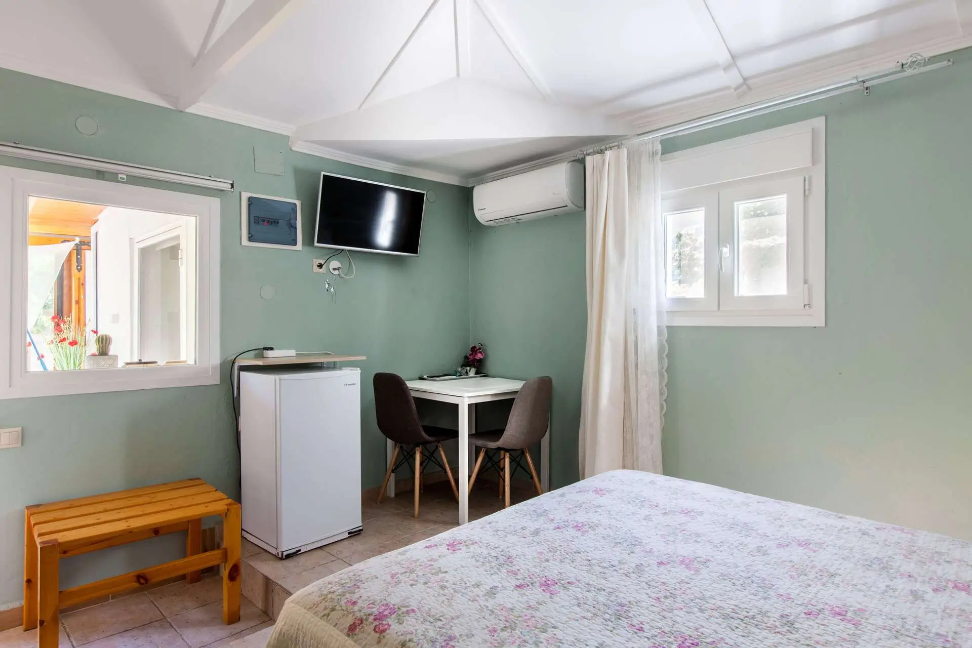 Garden Rooms Fanari - interior and exterior
